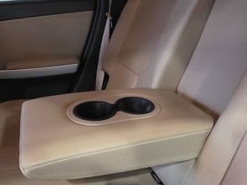 Used 2008 Pontiac Torrent 2WD w/ Preferred Package image 25