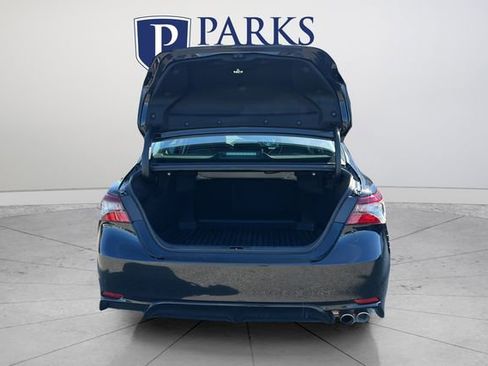 Used 2023 Toyota Camry SE image 19