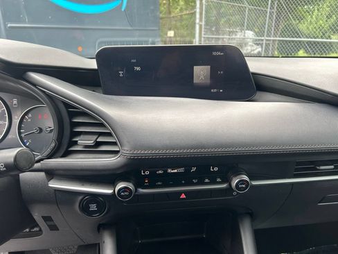 Used 2025 MAZDA MAZDA3 s Sport FWD image 17