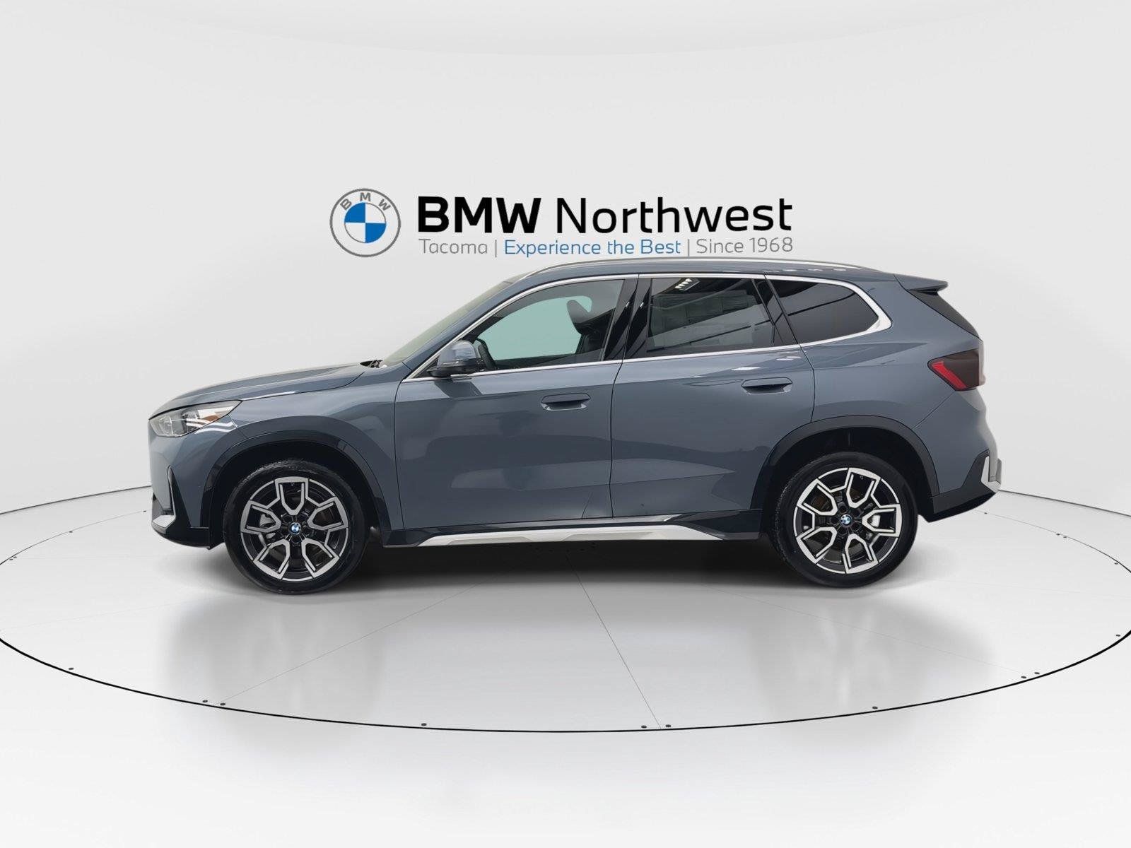 New 2027 BMW X1 xDrive28i AWD/4WD image 11