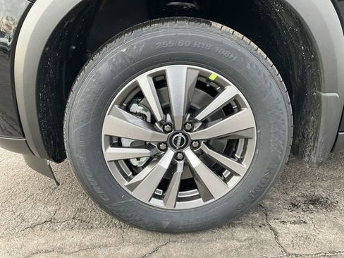 New 2026 Nissan Pathfinder SL AWD/4WD image 9