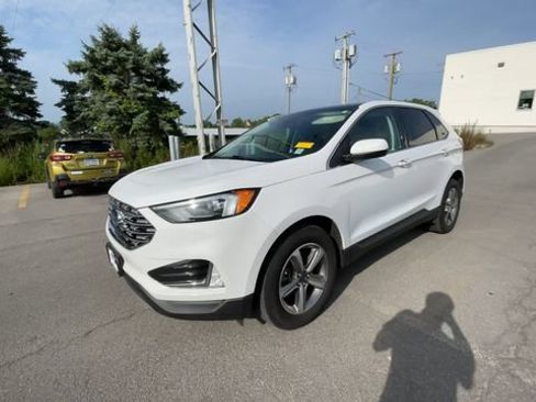 Certified 2022 Ford Edge SEL w/ Convenience Package AWD/4WD image 5