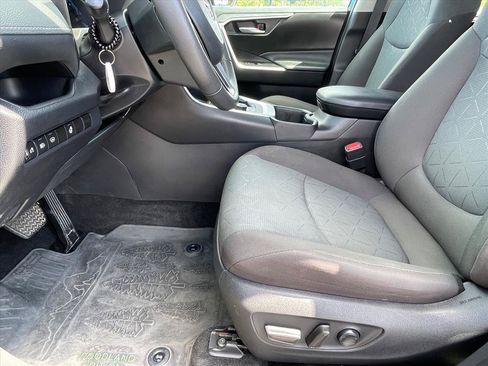 Used 2024 Toyota RAV4 AWD Hybrid w/ Weather Package image 22