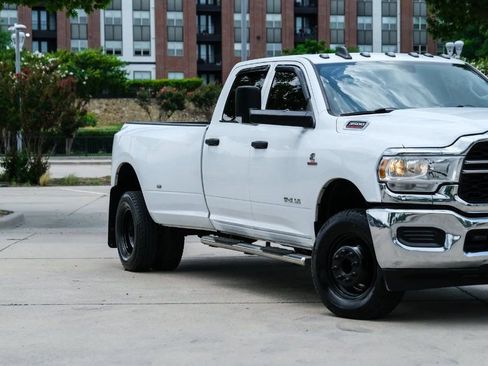 Used 2020 RAM 3500 Tradesman AWD/4WD image 2