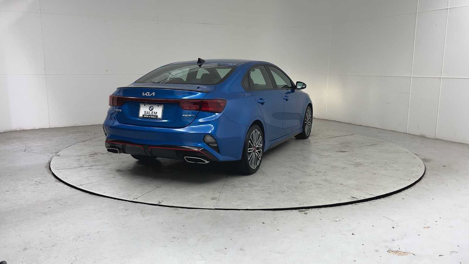 Used 2023 Kia Forte GT FWD image 2