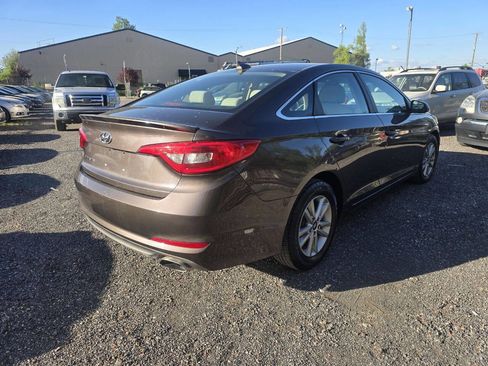 Used 2016 Hyundai Sonata SE image 7
