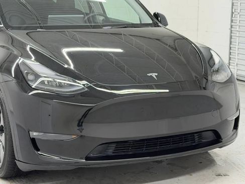 Used 2023 Tesla Model Y Performance AWD/4WD image 36