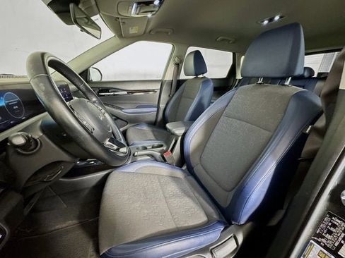 Used 2024 Kia Seltos S AWD/4WD image 21