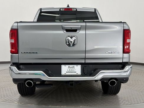 Used 2025 RAM 1500 Laramie AWD/4WD image 10