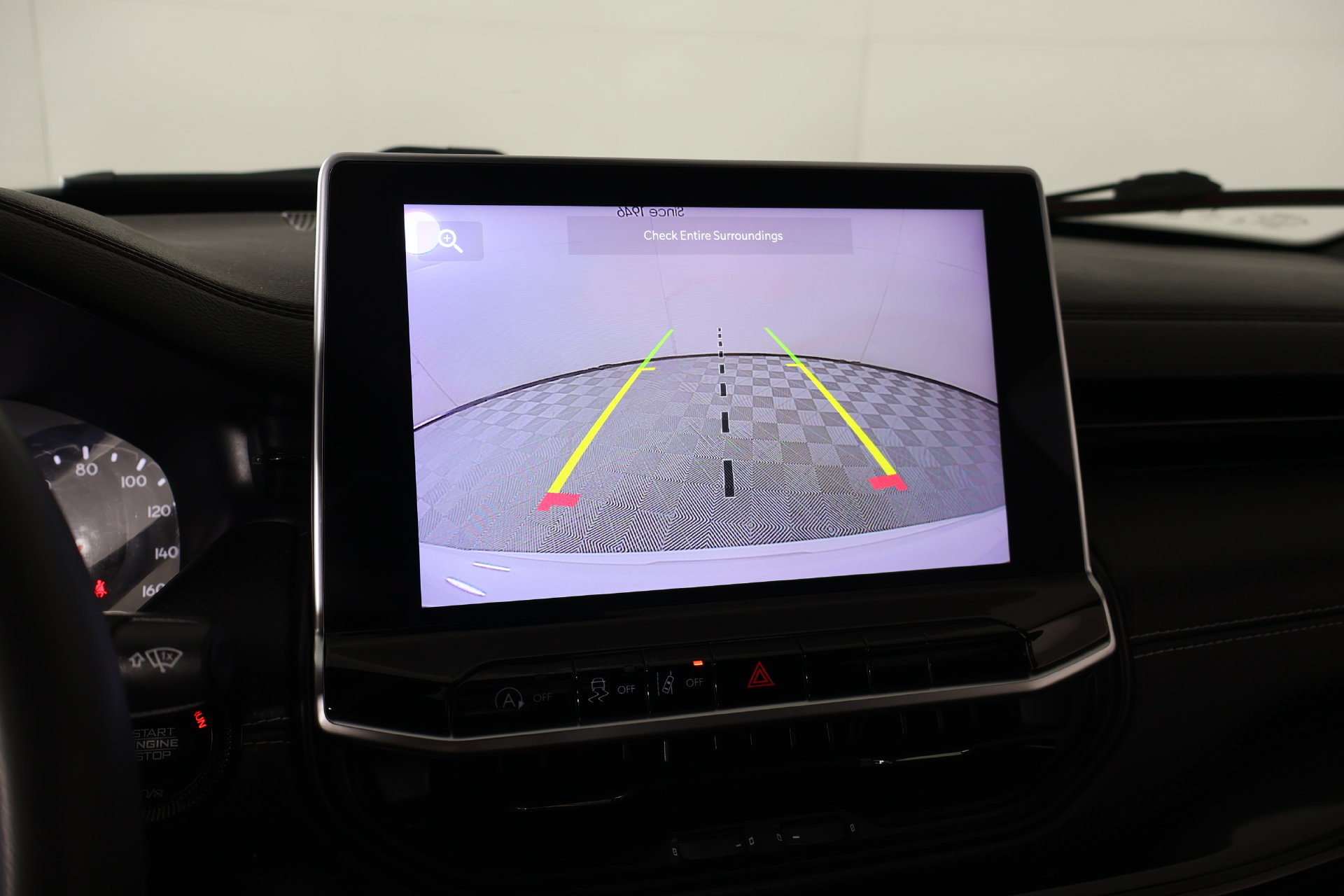 Used 2022 Jeep Compass Latitude FWD image 6
