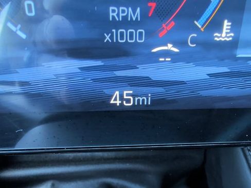 Used 2026 Chevrolet Equinox LT FWD image 17
