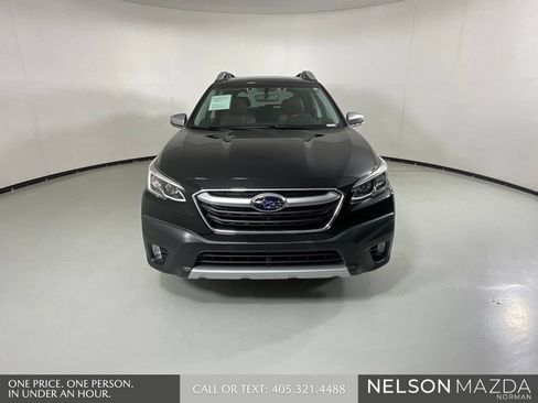 Used 2020 Subaru Outback Touring w/ Popular Package #2 AWD/4WD image 2