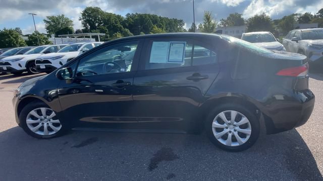 Used 2024 Toyota Corolla LE FWD image 4
