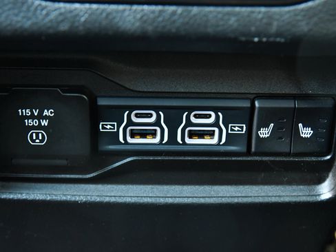 Used 2023 Jeep Grand Cherokee Trailhawk w/ Advanced Protech Group II AWD/4WD image 51