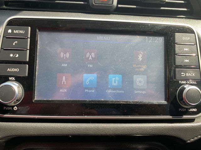 Used 2024 Nissan Versa S w/ Trunk Package FWD image 33