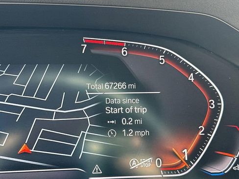 Used 2022 BMW 330i Sedan image 11