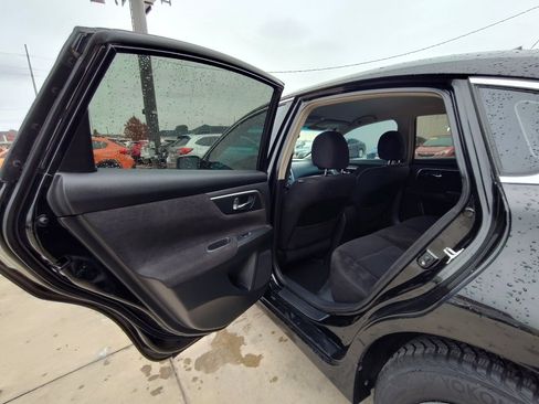 Used 2013 Nissan Altima 2.5 S image 23