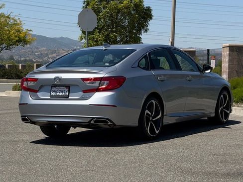 Used 2020 Honda Accord Sport image 8