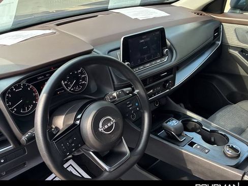 Used 2023 Nissan Rogue SV AWD/4WD image 8