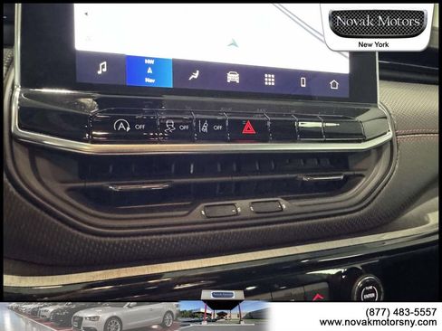 Used 2022 Jeep Compass Trailhawk w/ Trailhawk Elite Group image 21