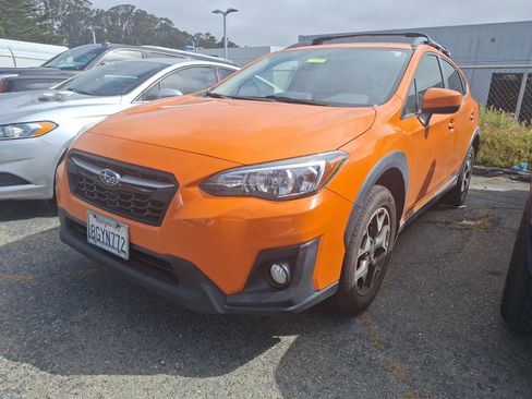 Used 2019 Subaru Crosstrek 2.0i Premium w/ Popular Package #2 AWD/4WD image 3
