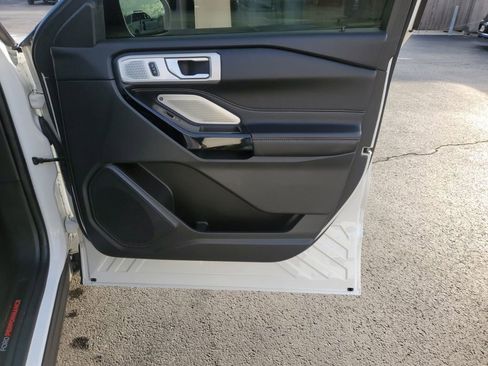 Used 2022 Ford Explorer ST w/ Equipment Group 401A image 32