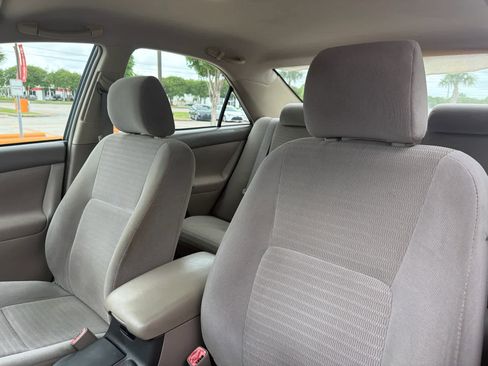 Used 2005 Toyota Camry LE image 22