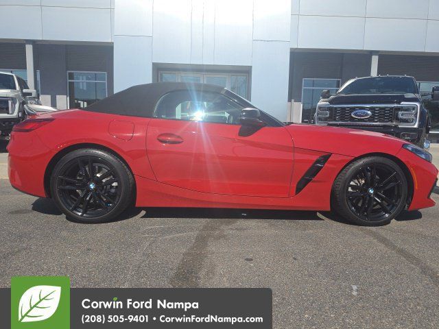 Used 2019 BMW Z4 sDrive30i w/ M Sport Package RWD image 7