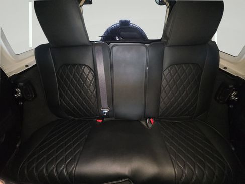 Used 2025 Jeep Wrangler Unlimited Sport AWD/4WD image 26
