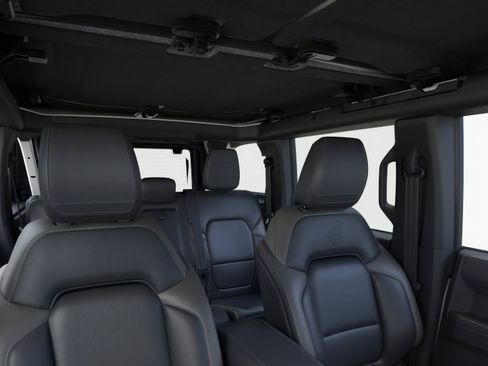New 2026 Ford Bronco Outer Banks AWD/4WD image 12