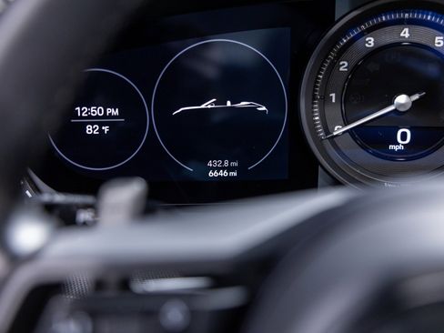 Used 2024 Porsche 911 Carrera S w/ Sport Package image 34