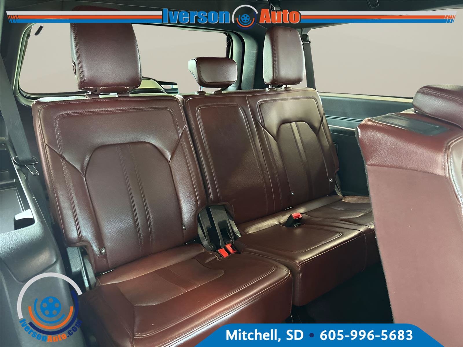 Used 2024 Ford Expedition Max Limited AWD/4WD image 36