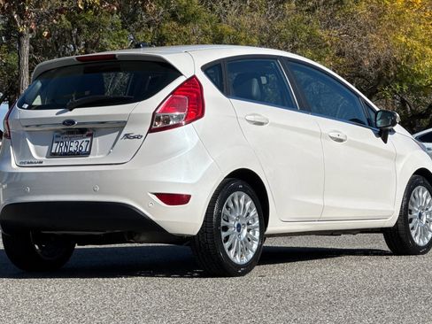 Used 2016 Ford Fiesta Titanium image 4