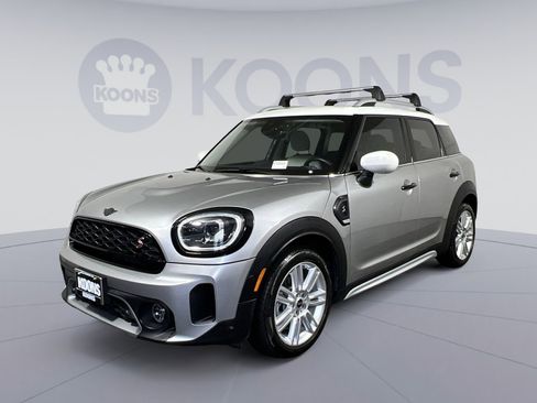 Used 2023 MINI Cooper Countryman S FWD image 5