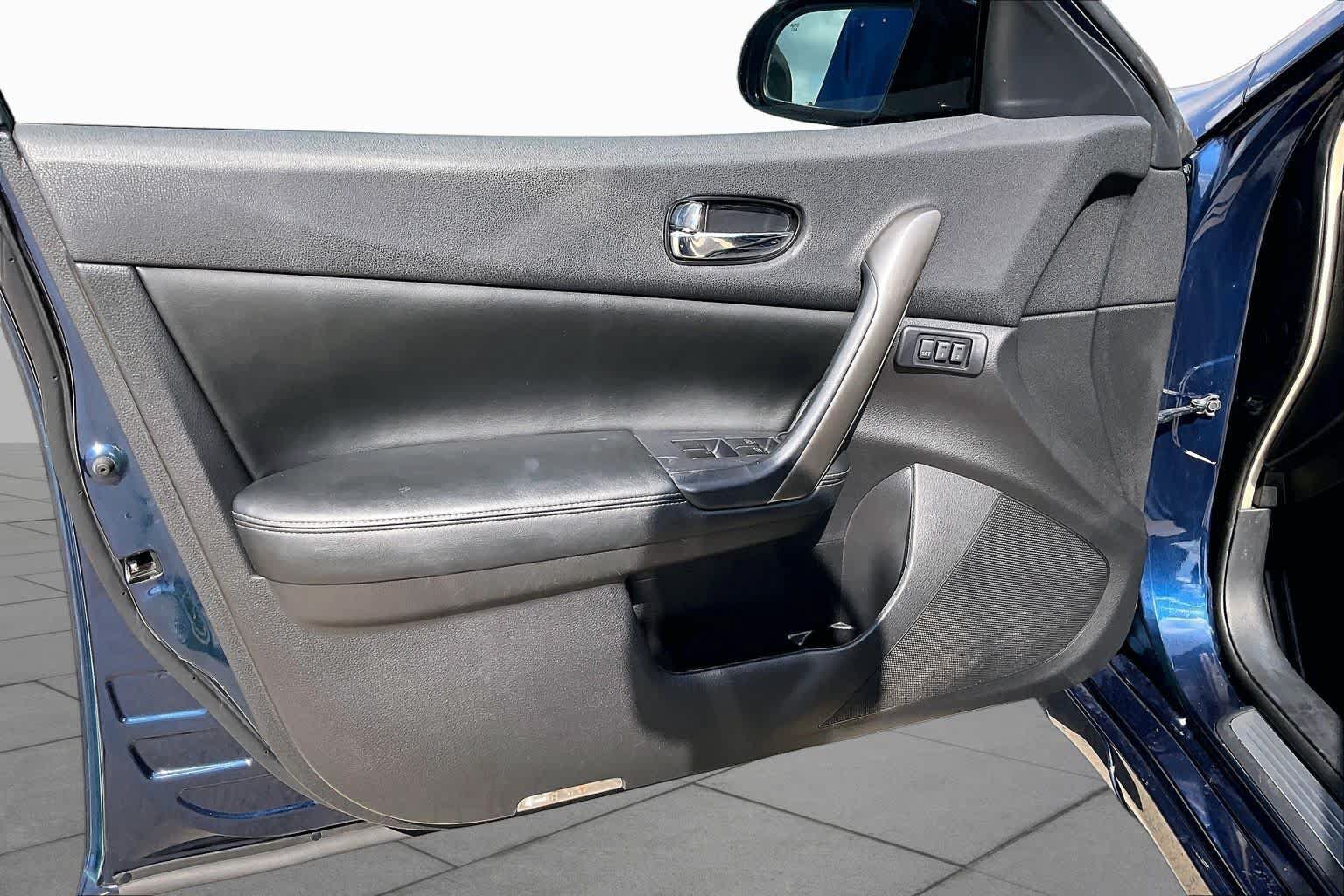 Used 2014 Nissan Maxima 3.5 SV w/ Sport Package FWD image 22