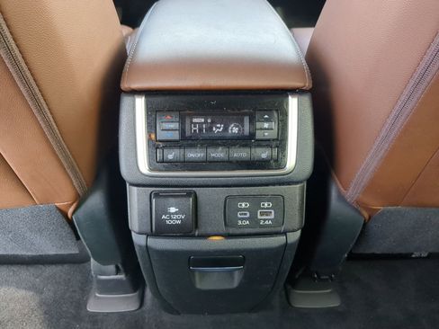 Used 2023 Subaru Ascent Touring image 30