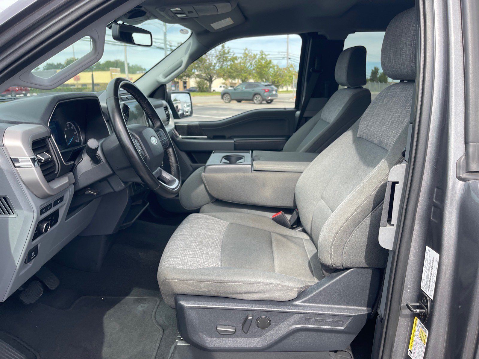 Used 2023 Ford F150 XLT w/ Equipment Group 302A High AWD/4WD image 10