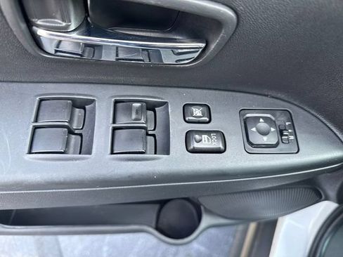 Used 2024 Mitsubishi Outlander Sport ES AWD/4WD image 12