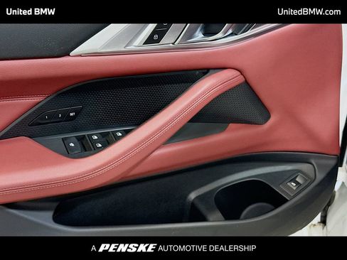 Used 2025 BMW 430i Convertible w/ Premium Package RWD image 3