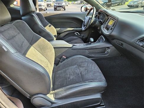 Used 2021 Dodge Challenger GT w/ Plus Package image 15