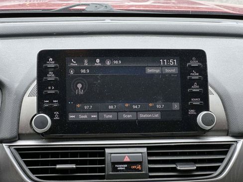 Used 2018 Honda Accord EX-L image 9