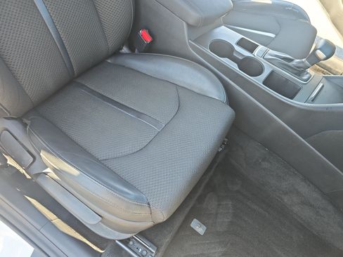 Used 2018 Kia Optima S FWD image 10