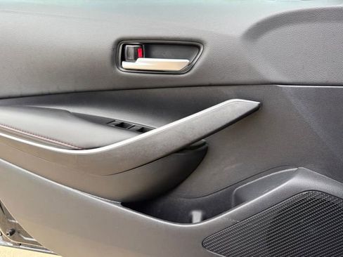 Used 2025 Toyota Corolla SE FWD image 20