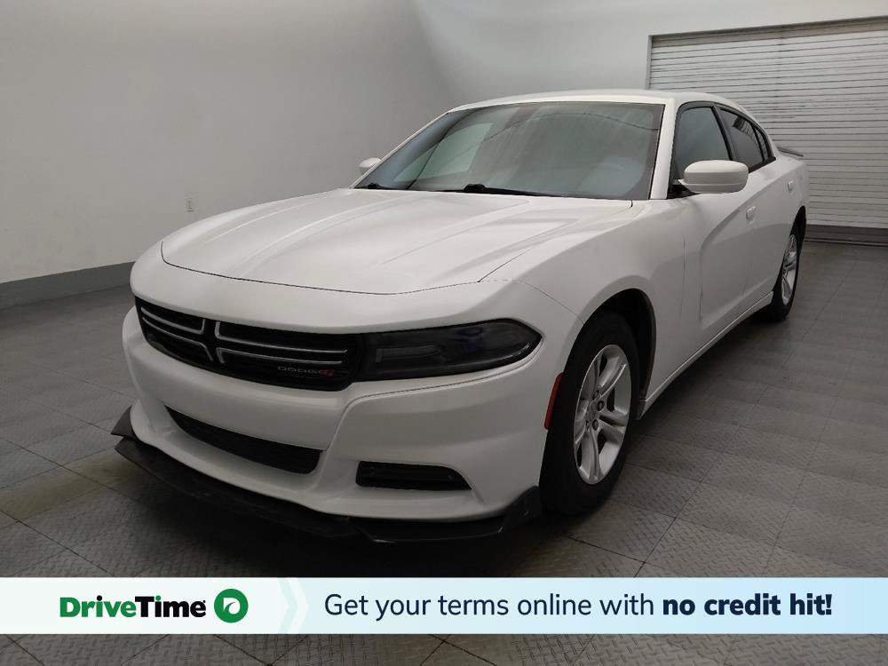 Used 2015 Dodge Charger SE RWD image 1