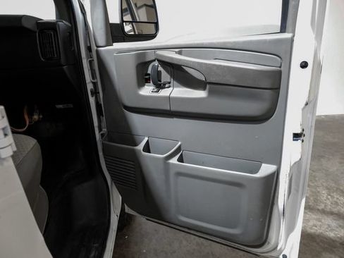 Used 2013 Chevrolet Express 3500 LT w/ LT Preferred Equipment Group RWD image 30