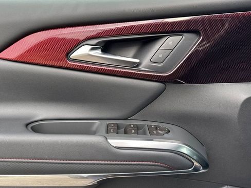 New 2026 Chevrolet Traverse Z71 w/ Enhanced Driving Package image 9