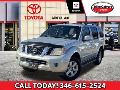 Used 2009 Nissan Pathfinder SE
