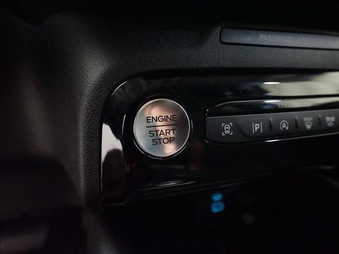 Used 2023 Ford Escape Platinum AWD/4WD image 30