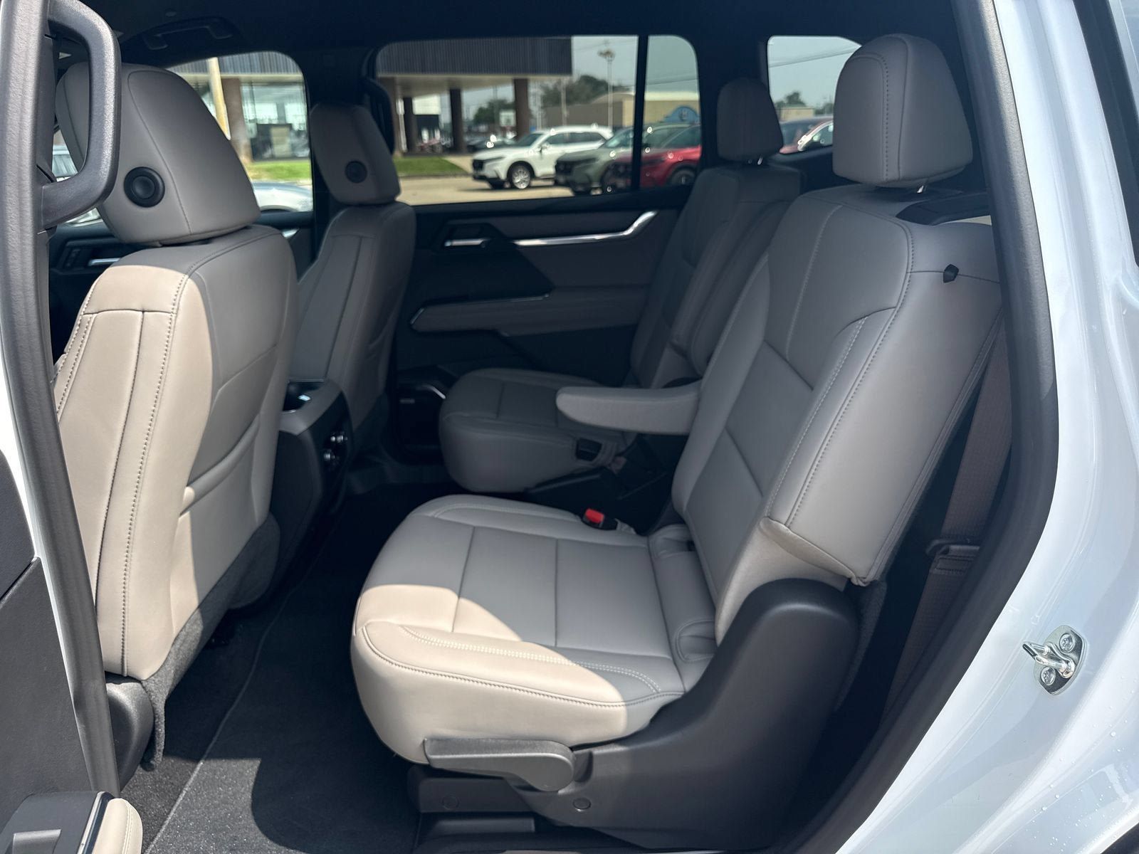 New 2026 GMC Acadia Elevation w/ Black Edition FWD image 24