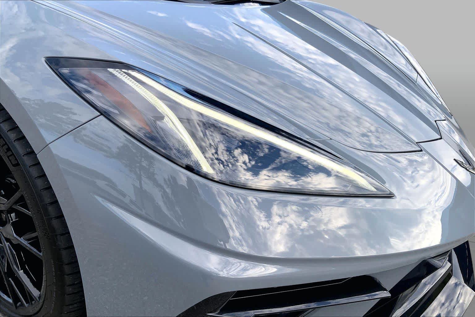 Used 2024 Chevrolet Corvette Stingray Premium Cpe w/ Z51 Performance Package RWD image 28